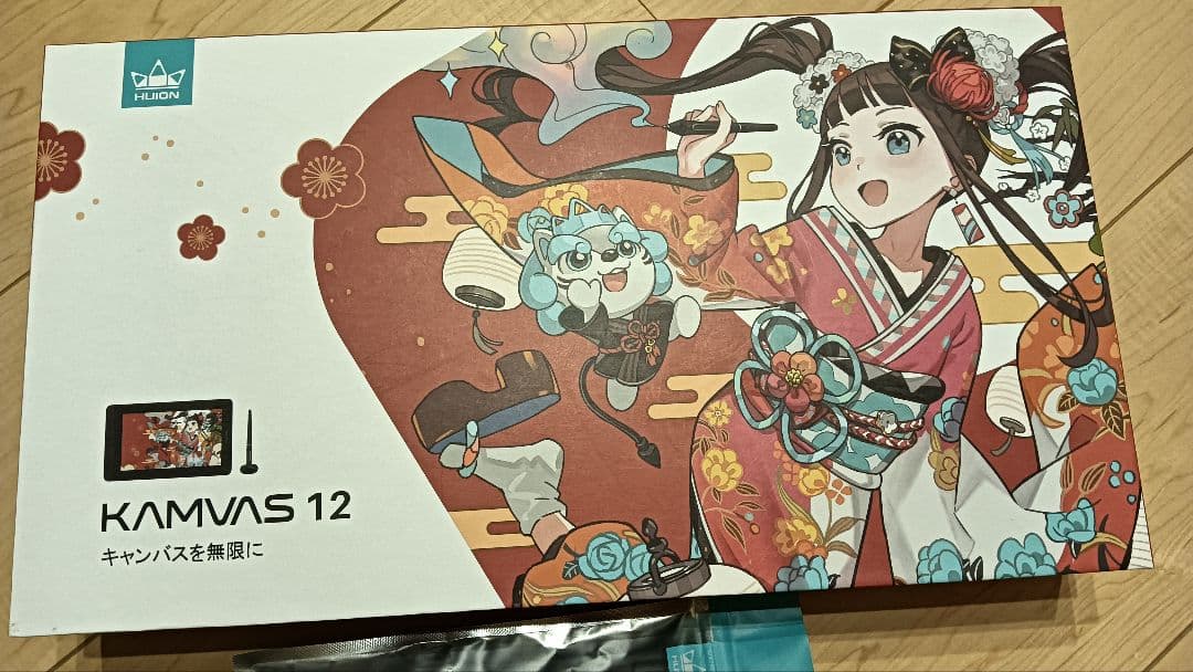HUION　KAMVAS 12　液晶ペンタブレット