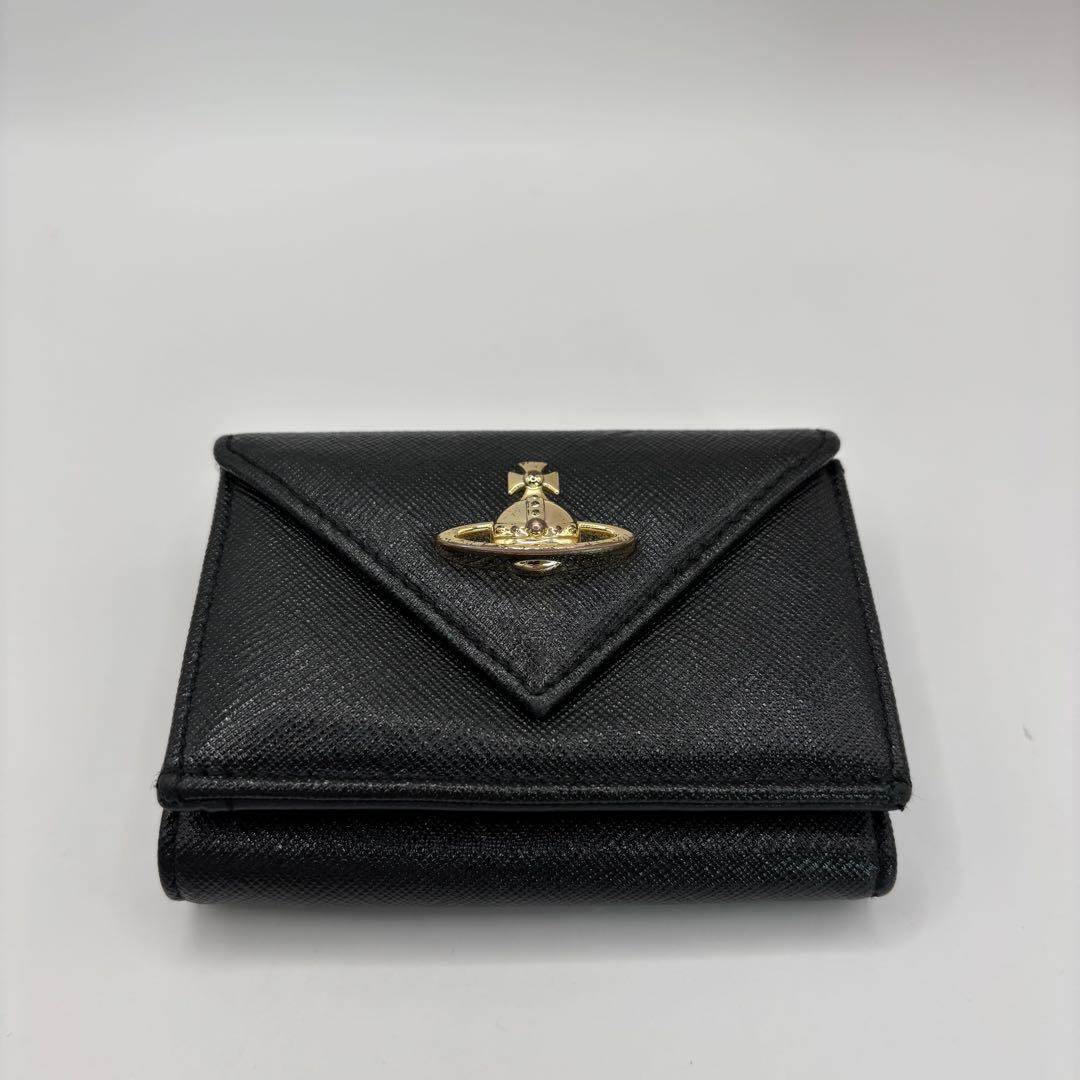 vivienne westwood 三つ折り財布　ブラック　ゴールド　オーブ