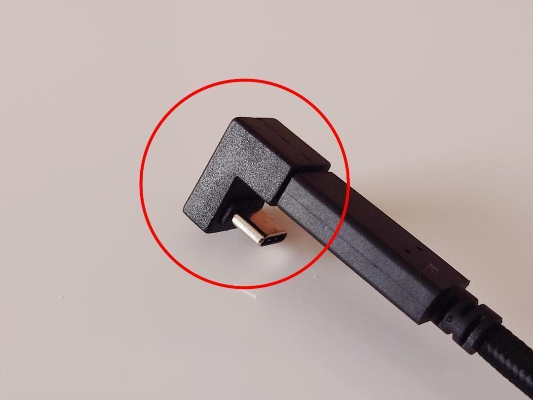 ASUS XG17AHPE Rog strix モバイルゲーミングモニターその1