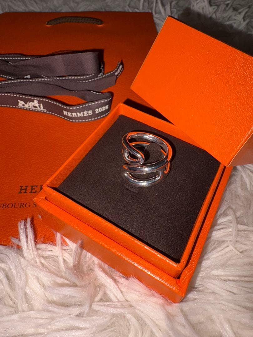 【新品未使用】エルメス シェーヌダンクルリング ツイスト パンク 51