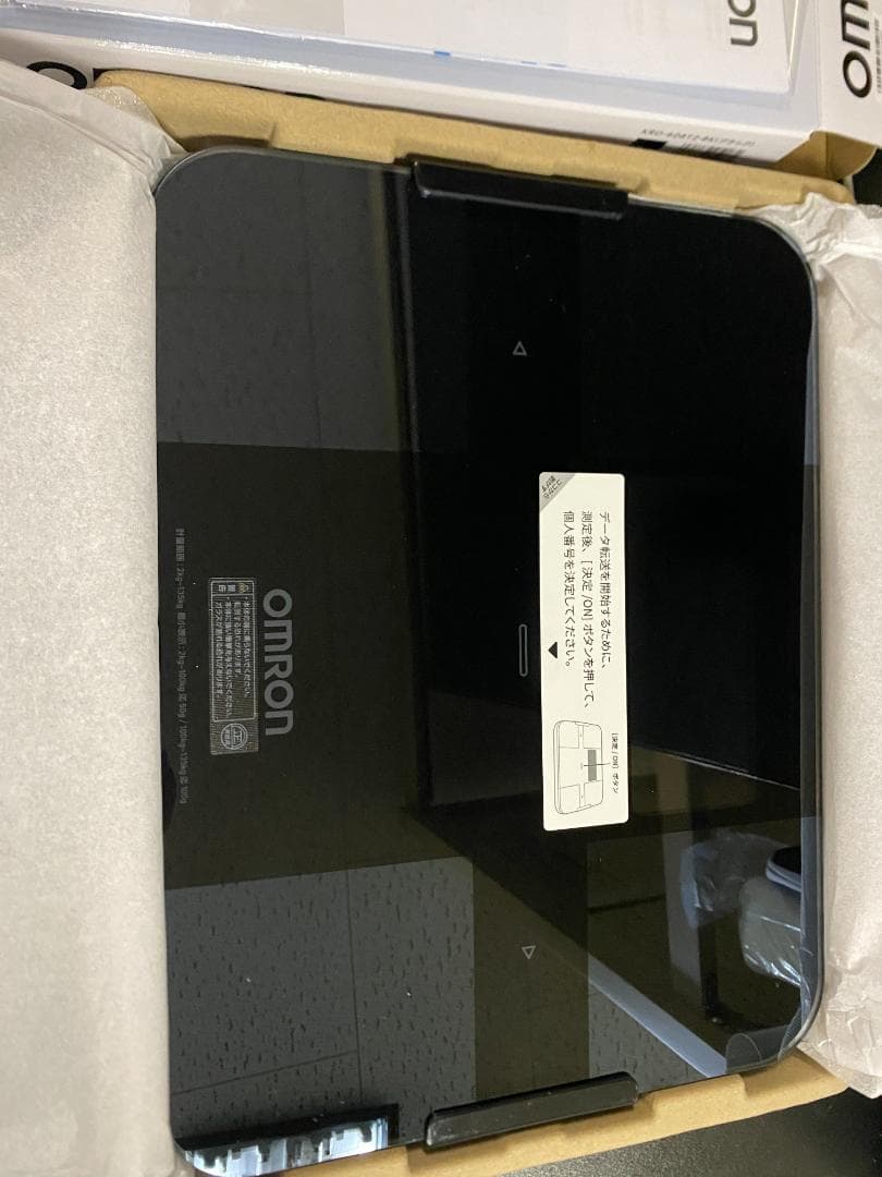 オムロン 体重体組成計 KRD-608T2