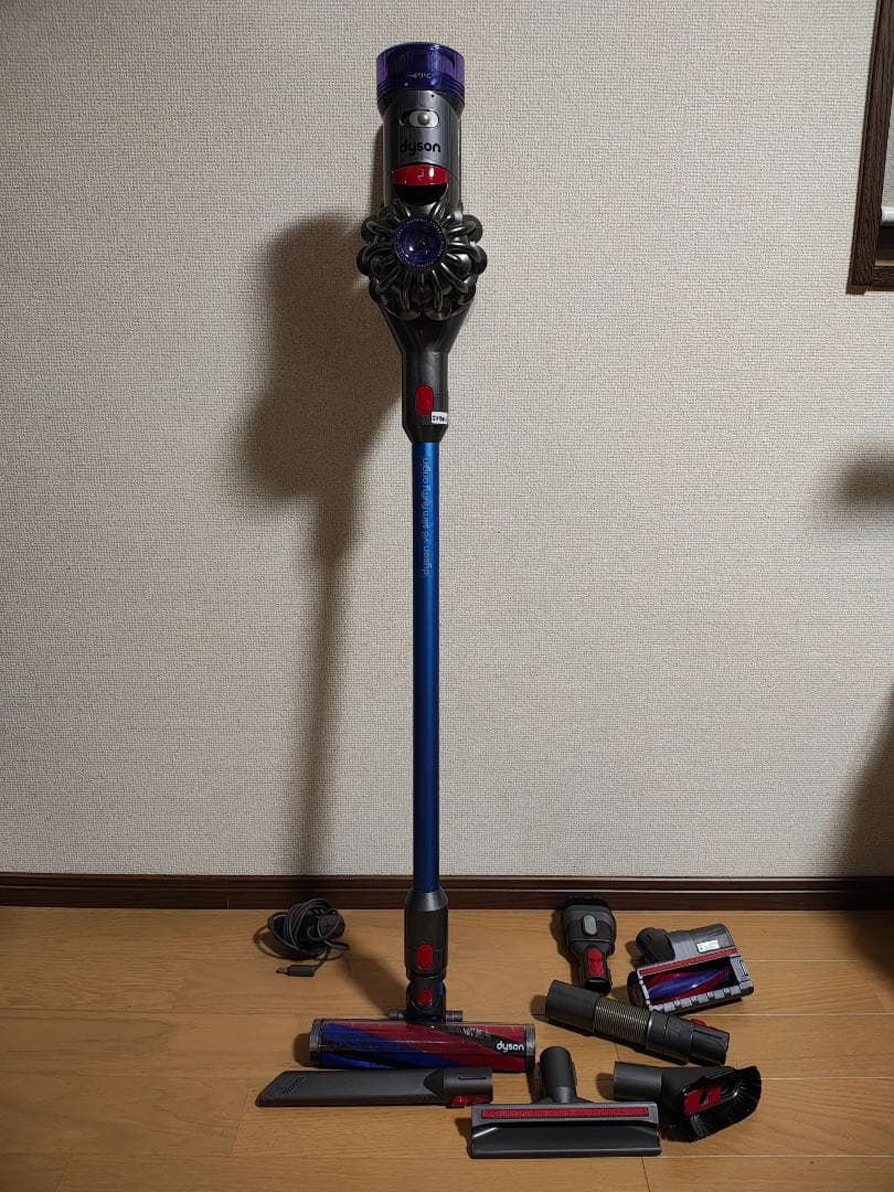 ダイソン★掃除機★V8Slim★ＳV10K★バッテリーの新品と大差なし★1