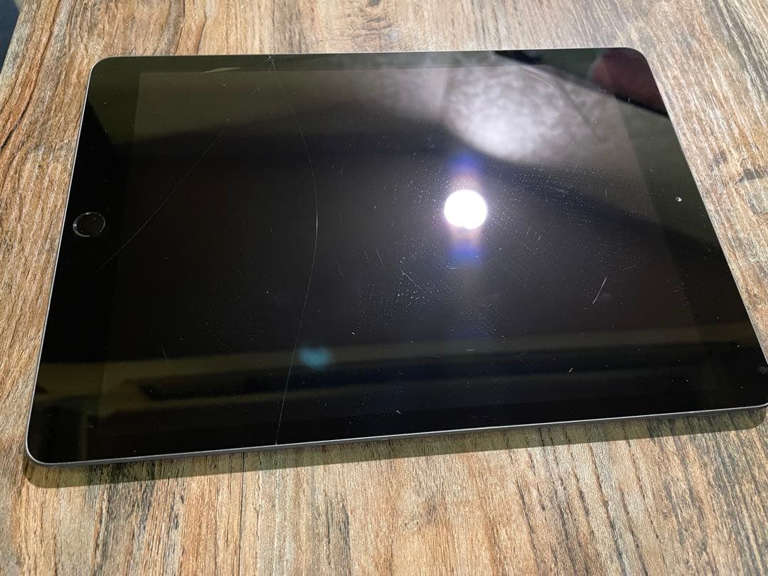 【12/20まで】iPad 第7世代 32GB スペースグレイWi-Fiモデル