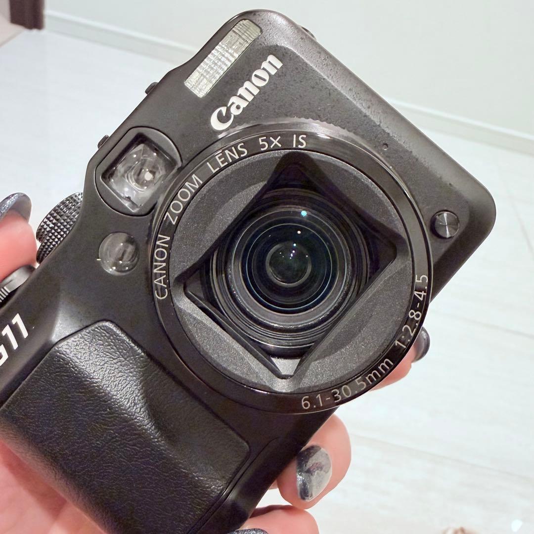 【美品】Canon PowerShot G11 高級カメラ ケース付き