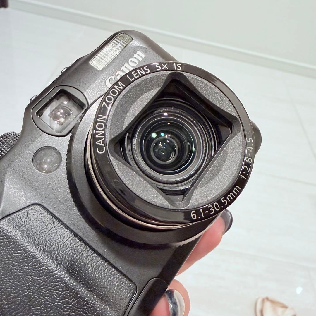 【美品】Canon PowerShot G11 高級カメラ ケース付き