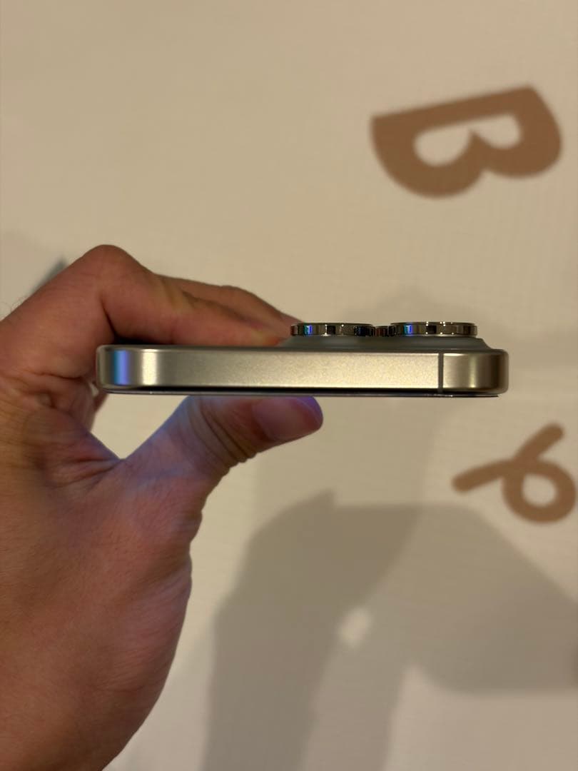 iPhone 16promax 256GB SIMフリー　ナチュラルチタニウム