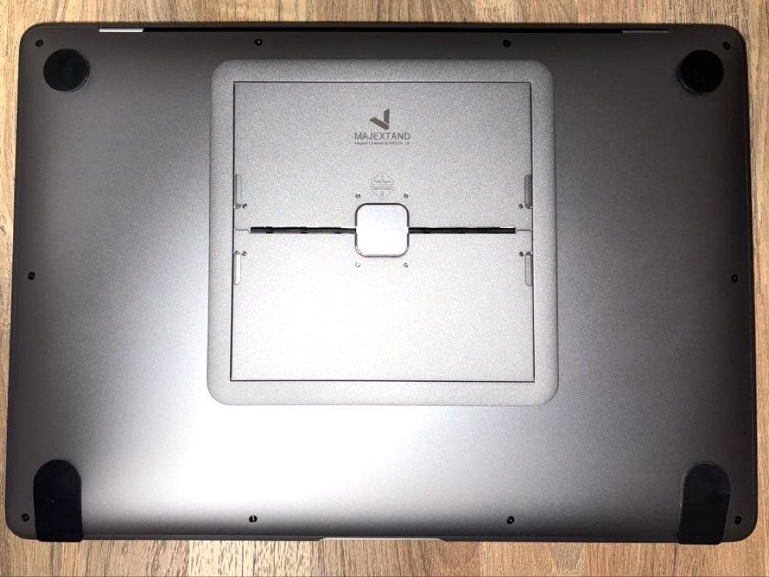 【Majextand付】MacBook Air M1 8GB/256GB