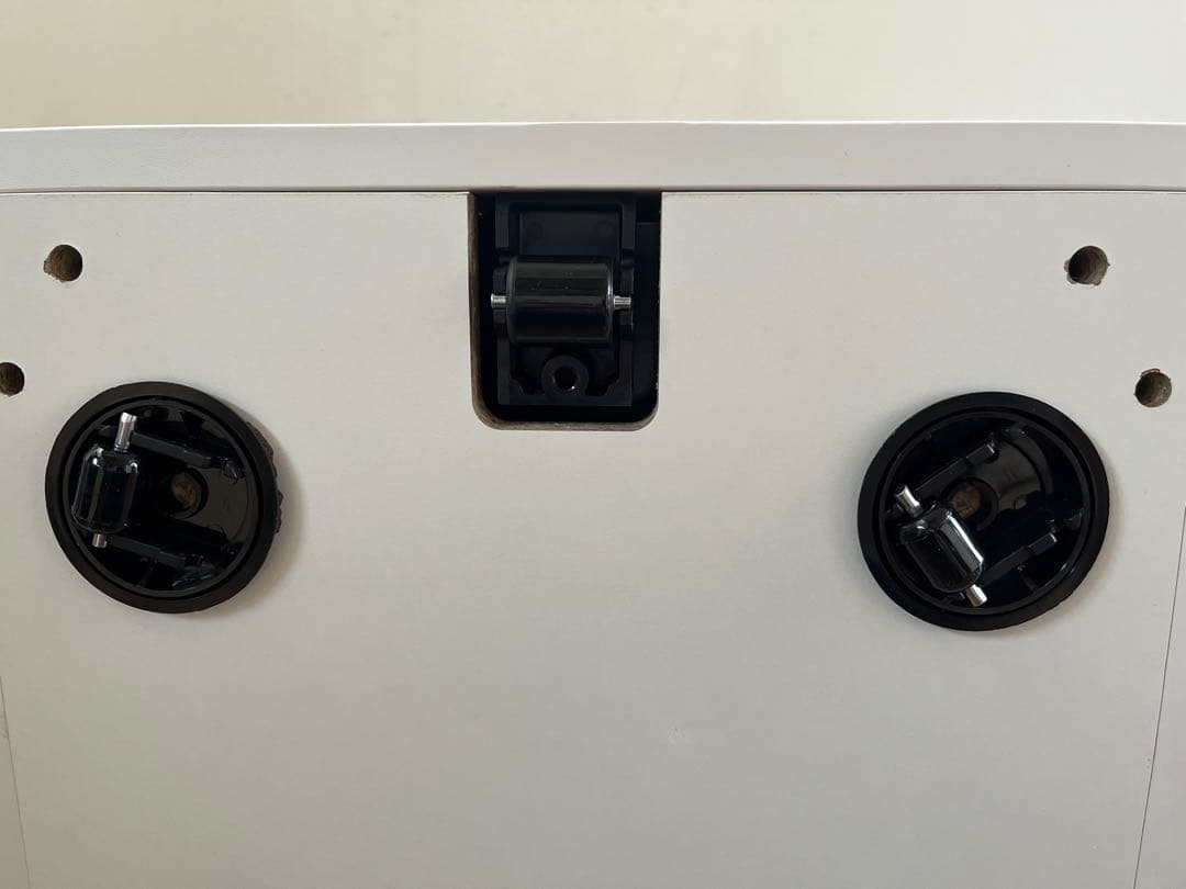 未使用品　イタリア ファントーニ　サイドキャビネット　8.3万　ワゴン　モダン