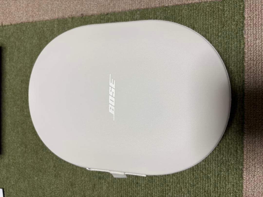 【極美品】Bose QuietComfortウルトラヘッドホン60周年モデル