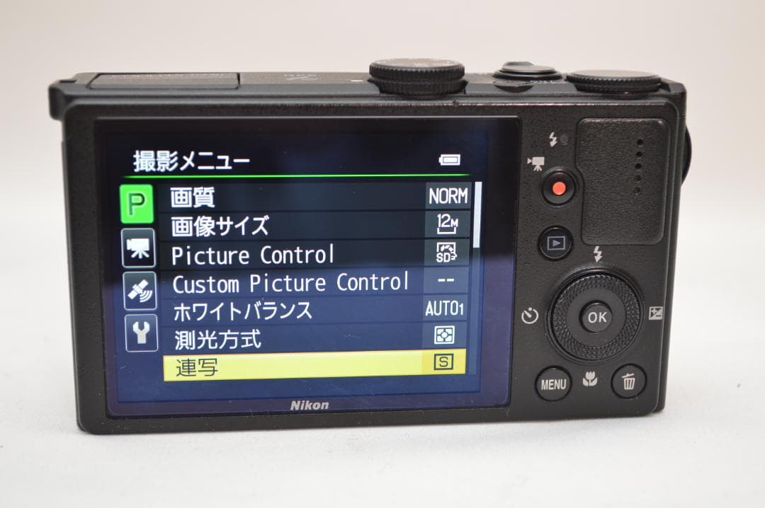 ✨美品✨ Nikon Coolpix P330 ブラック