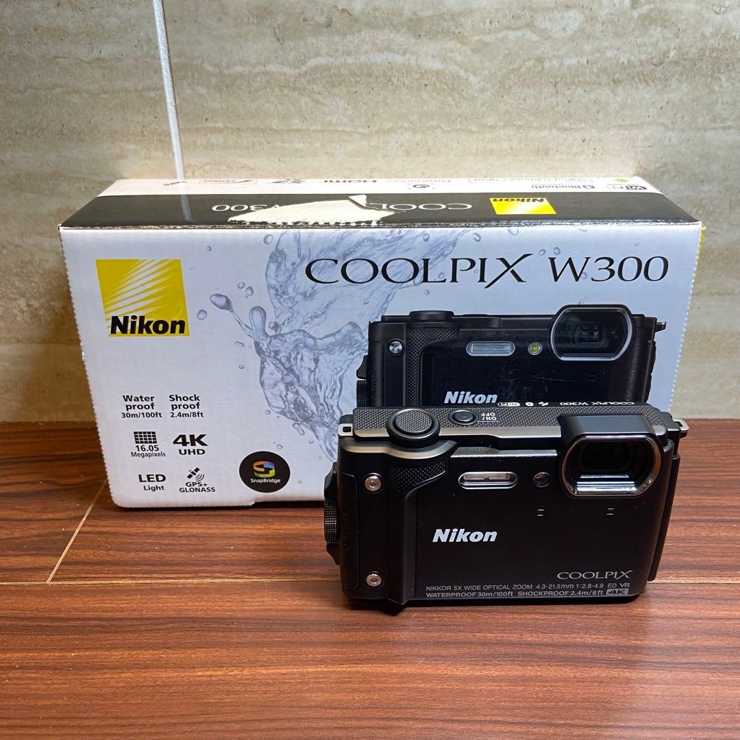 Nikon COOLPIX W300 デジカメ ほぼ新品 4264