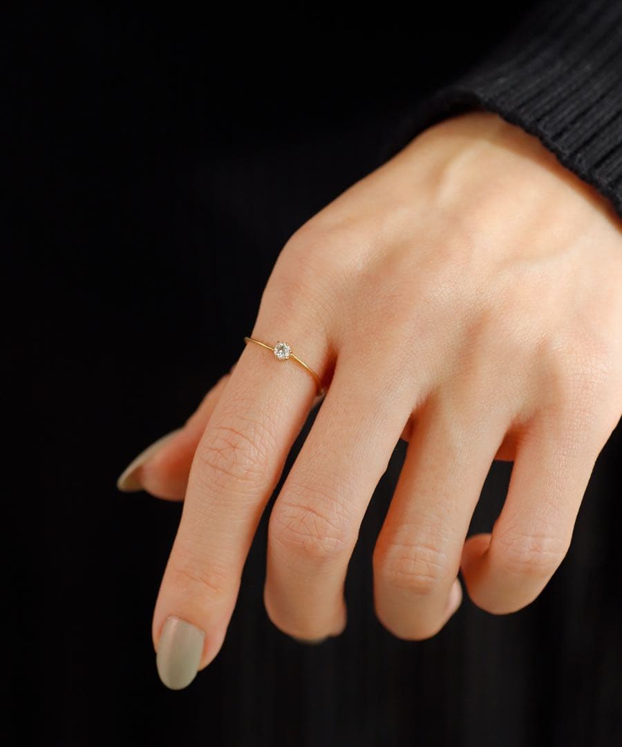 ぎんと様用【新品】SIENA ROSE ひねりラインの一粒ダイヤリング