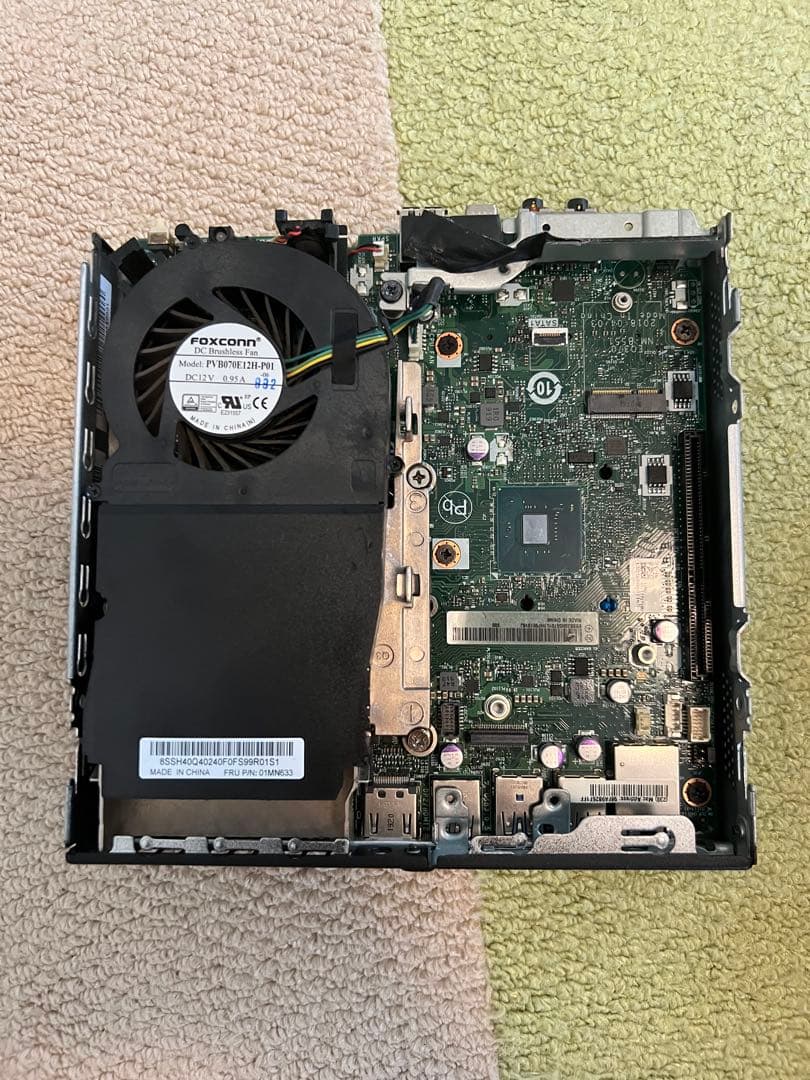 Lenovo ThinkCentre M920q 本体+CPU G4900T