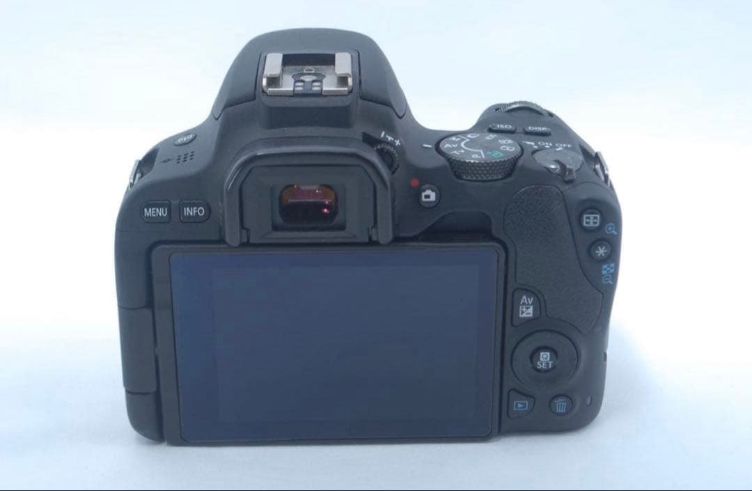 デジタルカメラ Canon EOS Kiss X9 SIGMA 30mm F1.4 DC