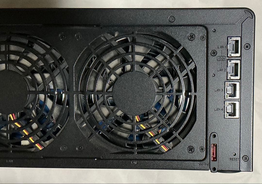 Synology NAS 8ベイ DS1817