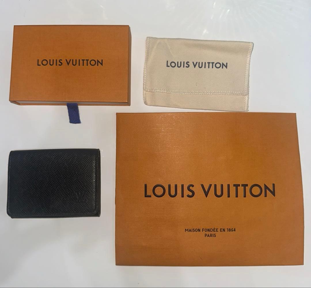【極美品】LOUIS VITTON ルイヴィトン 名刺入れ M64595