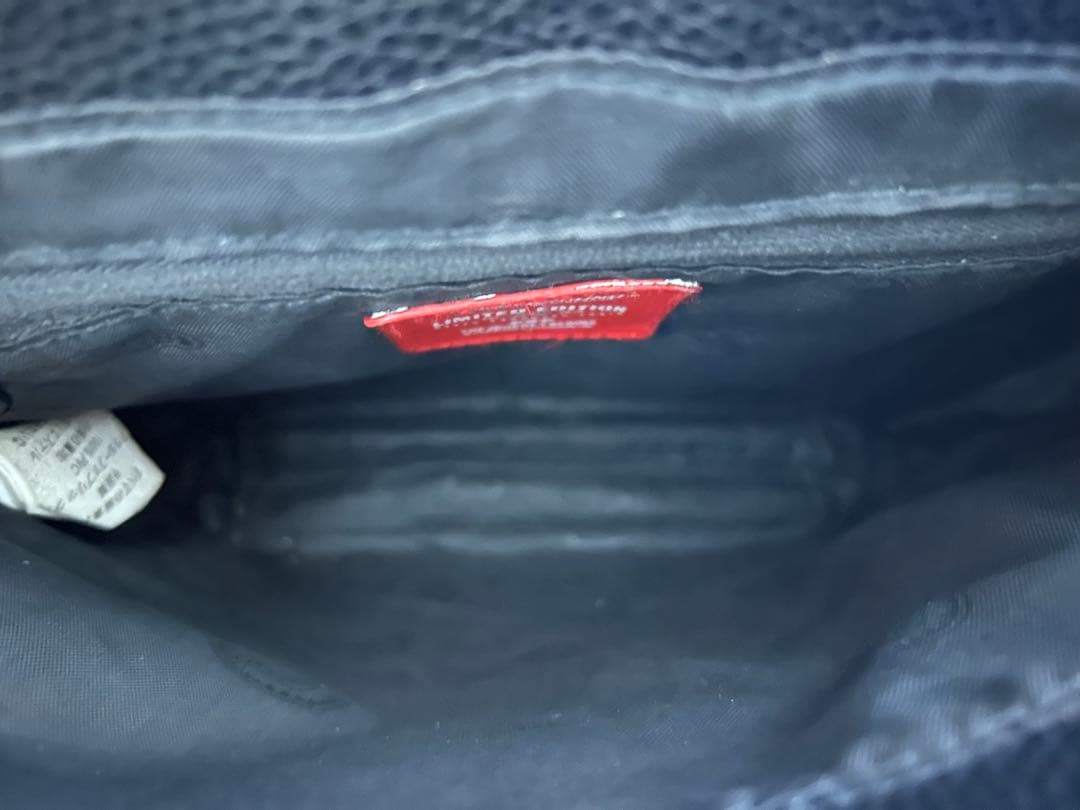 Sprayground ショルダーバッグ