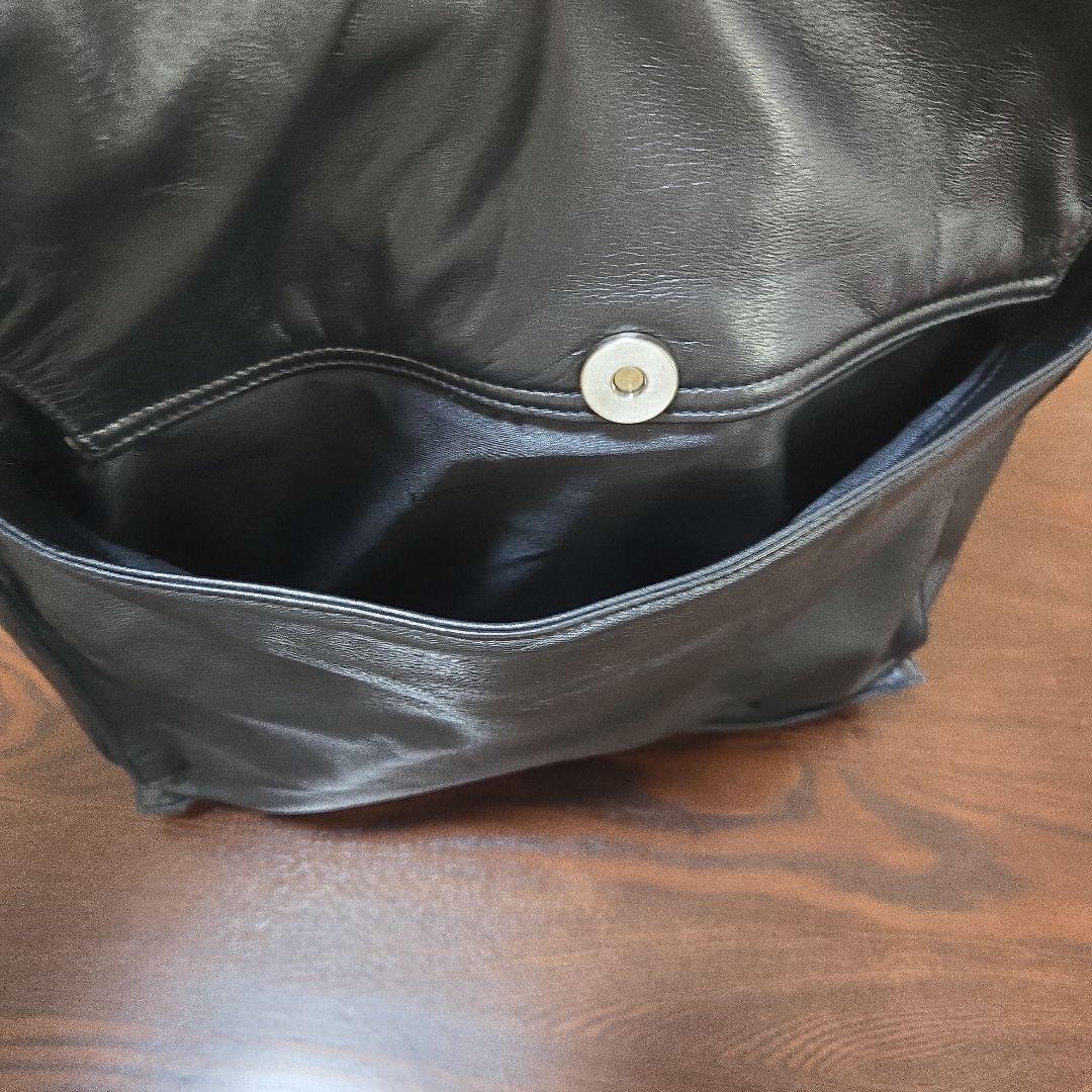 LOEWE　メッセンジャーバッグ