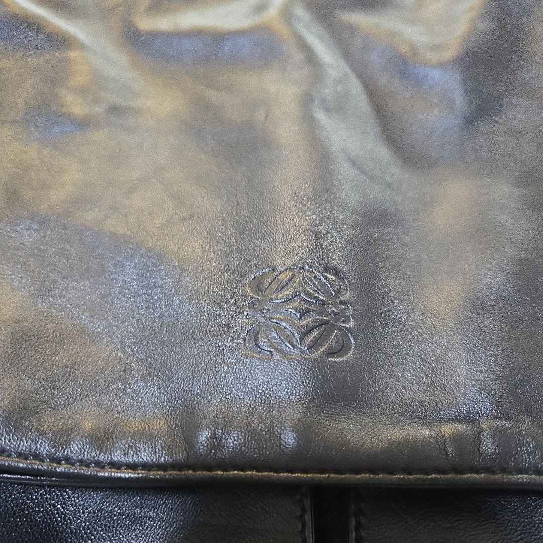 LOEWE　メッセンジャーバッグ