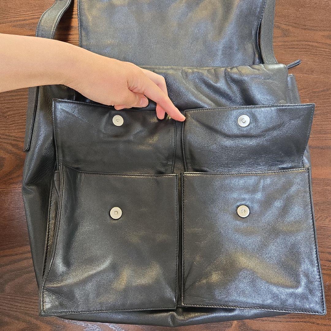 LOEWE　メッセンジャーバッグ