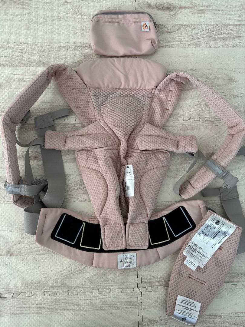 エルゴベビー　オムニブリーズ　ピンククォーツ　ユニクロ抱っこ紐ケープ付き