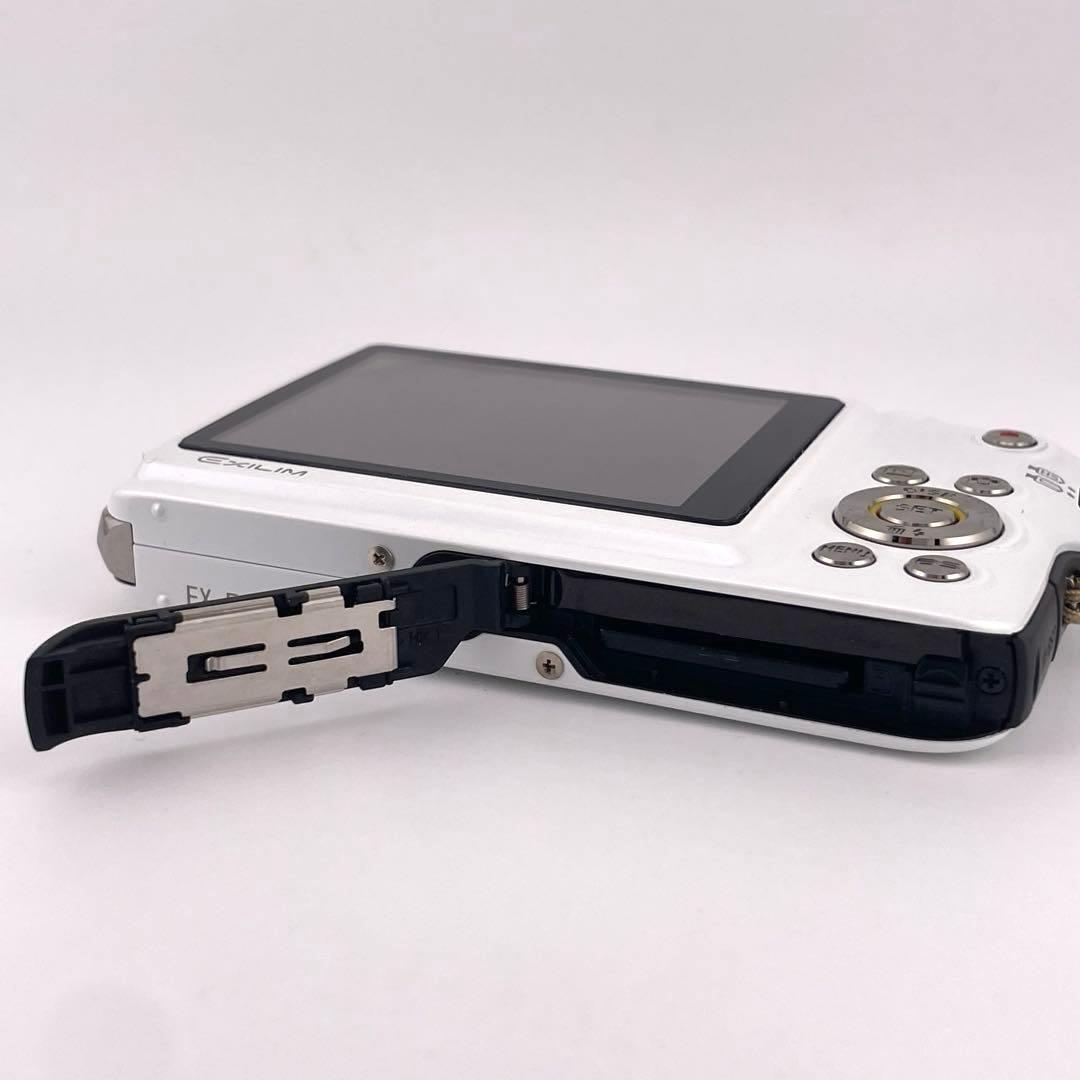 実写美⭕️美品【動作確認済】CASIO ハイスピード EXILIM EX-FS10