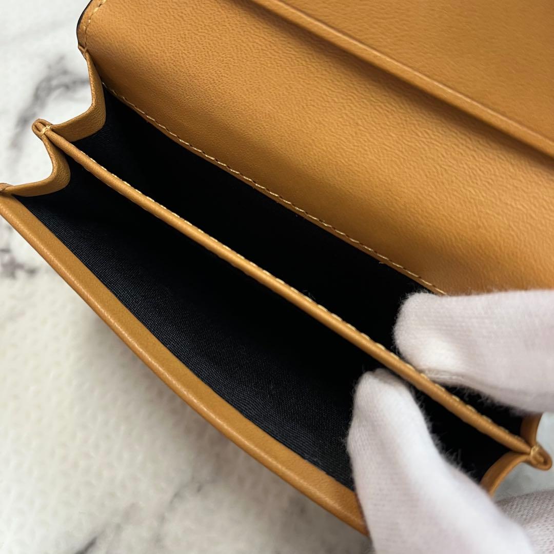 新品 Paul Smith ポールスミスマルチストライプタブ名刺入れカード入れ