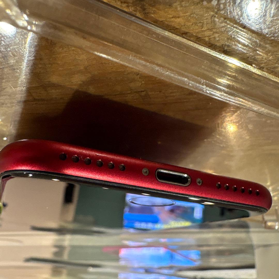 Apple iPhone SE 第2世代64GB レッド　美品