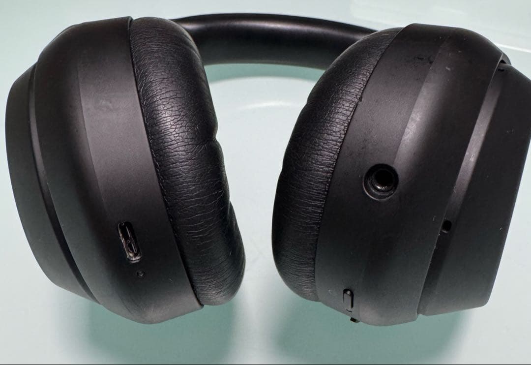 【美品】ソニー(SONY) ワイヤレスヘッドホン WH-1000XM4　ブラック