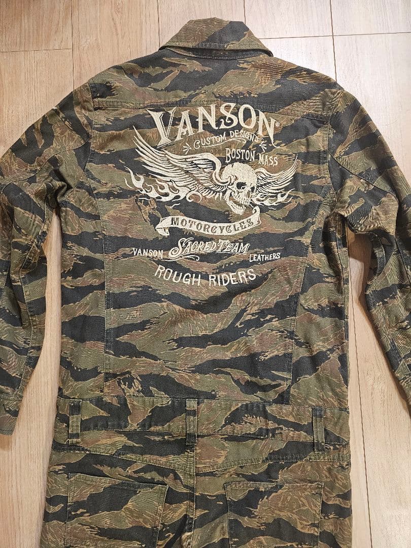 VANSON 迷彩柄オーバーオール