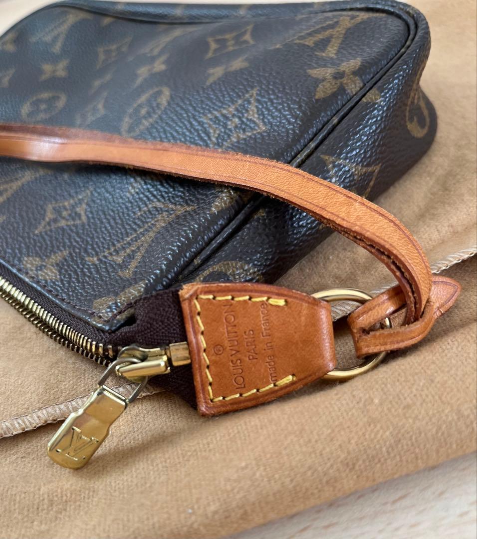 【新品未使用】ルイヴィトン アクセソワール ポーチ ポシェット ＊訳あり