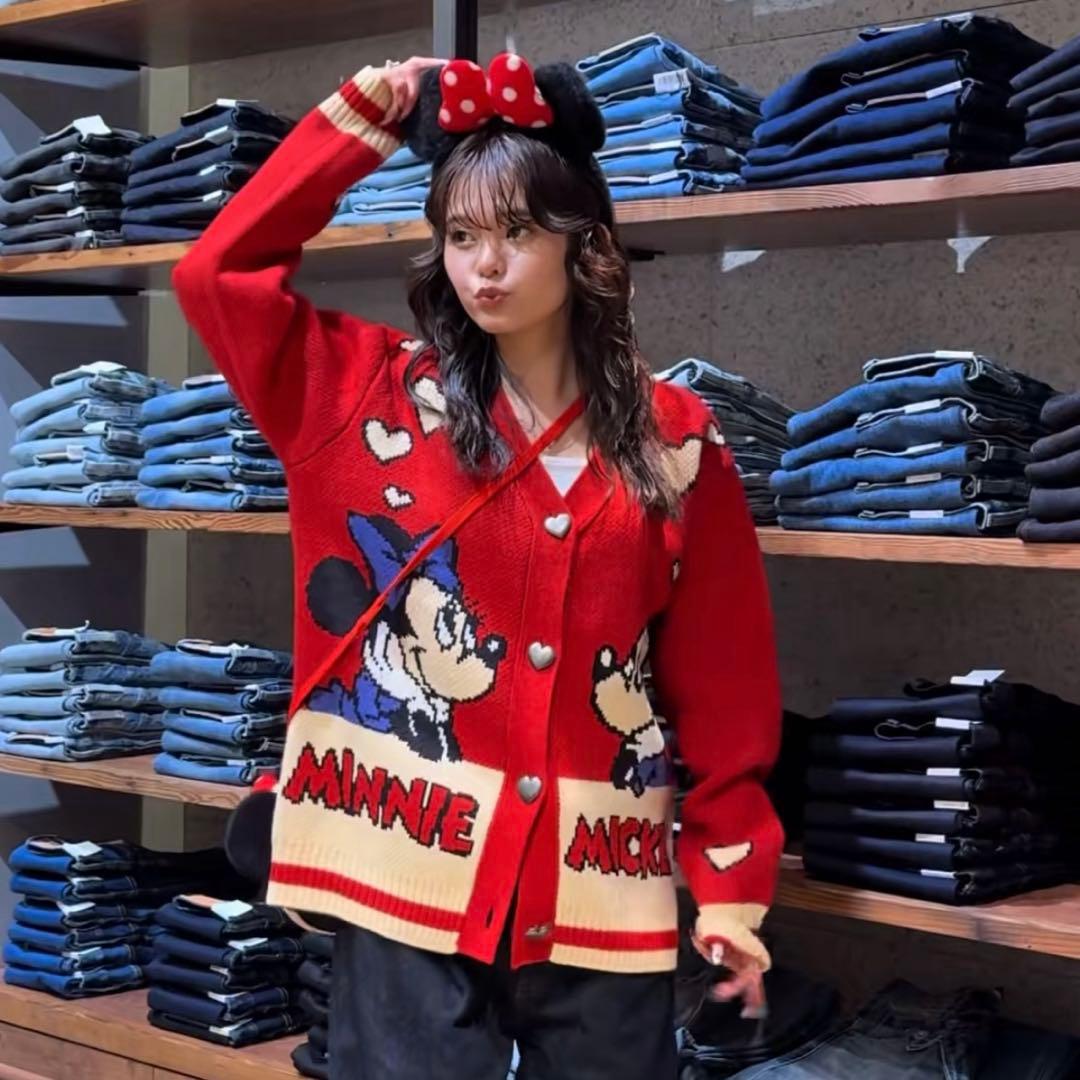 【ネット完売品】moussy ミッキーミニー ニットカーディガン レッド