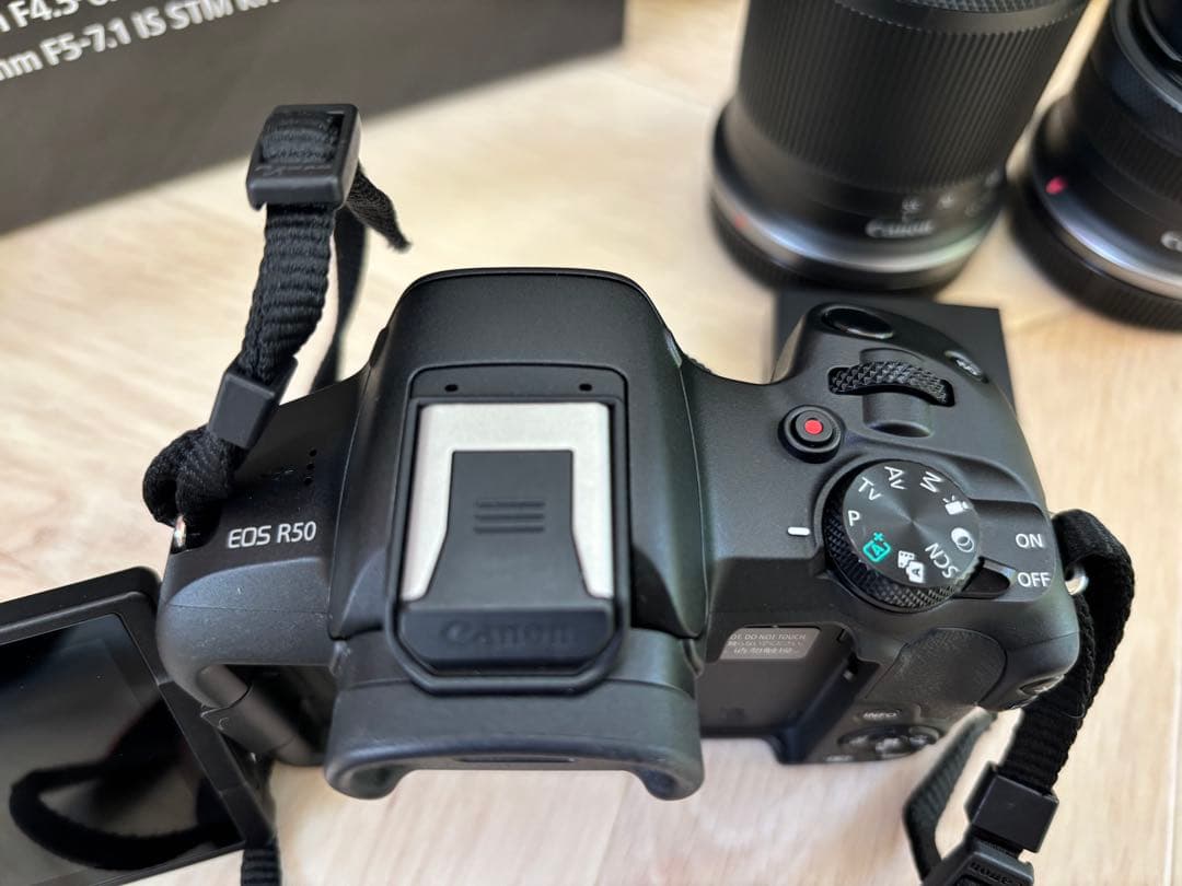 Canon EOS R50 ダブルズームキット