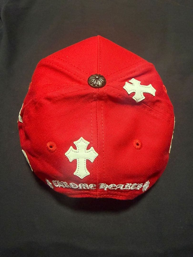 赤 スナップバックキャップ