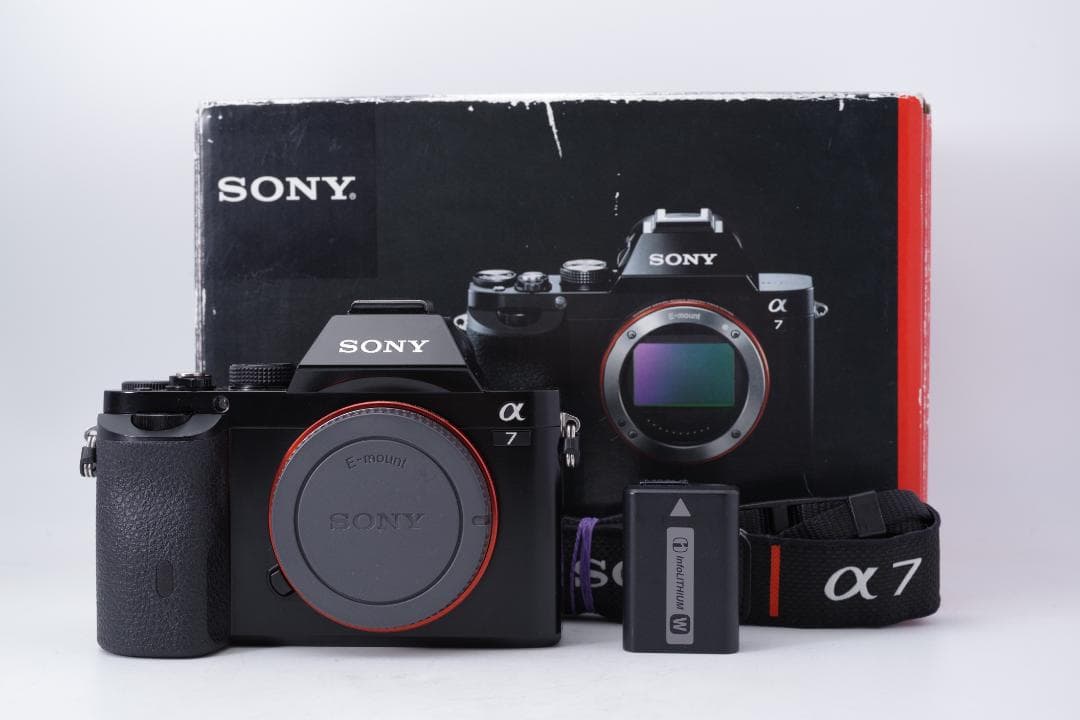 SONY α7 箱付 ストラップ/バッテリー＋１