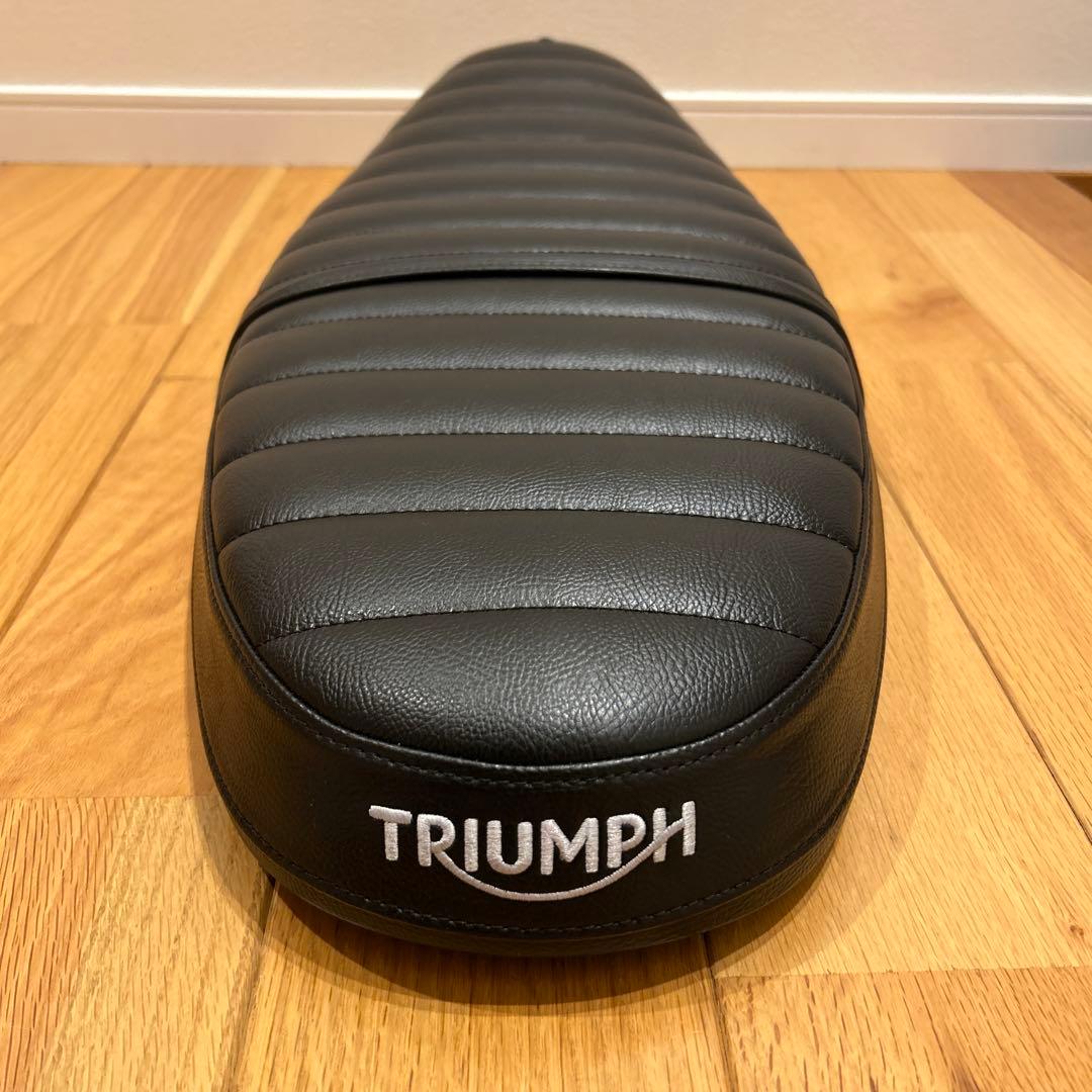 TRIUMPH トライアンフ　 純正オプション　ベンチシート　ブラック