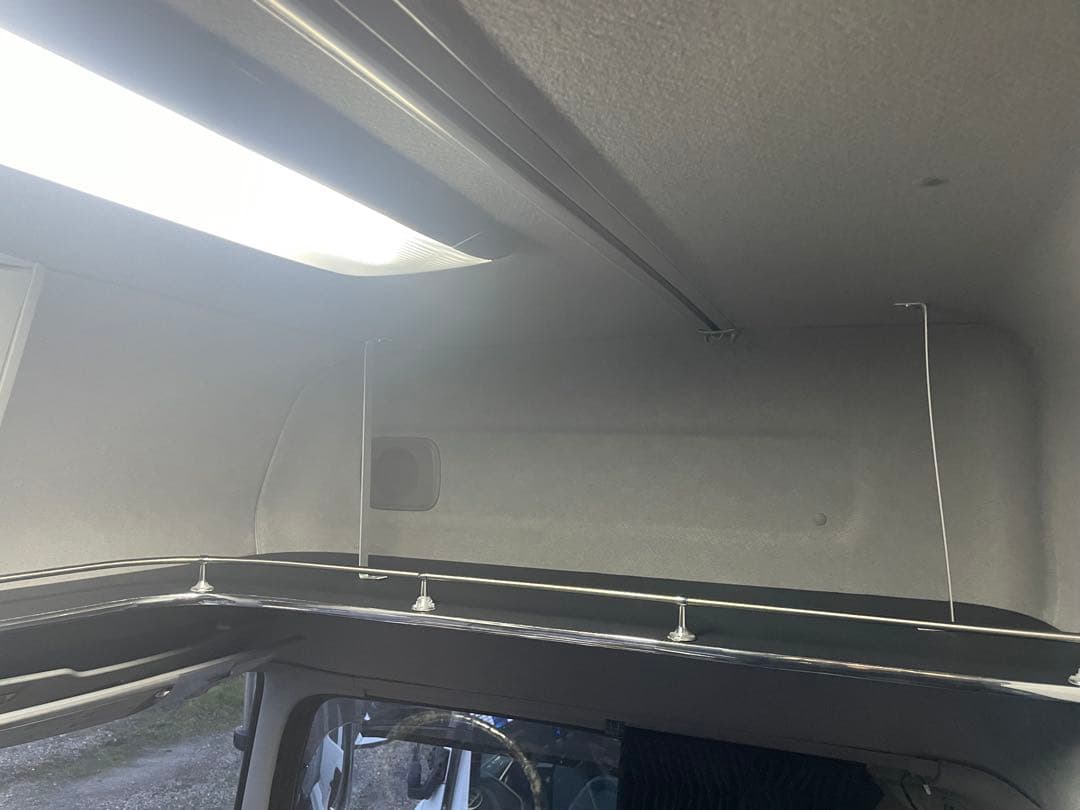 クオン　オーバーヘッドコンソール　スリムL型