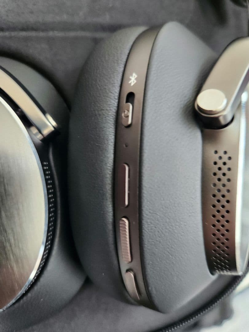 バウワースアンドウィルキンス★Px8★Bowers&Wilkins