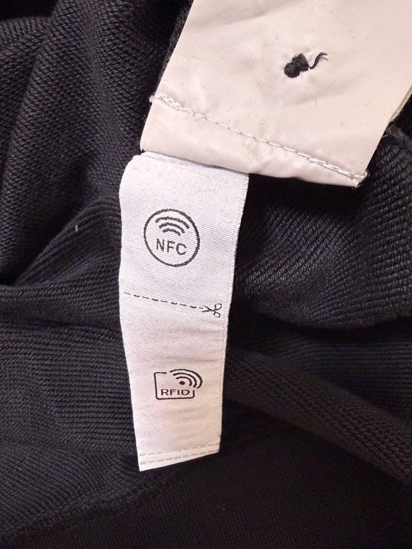 ストーンアイランド　スウェット　ブラック　XL stone 