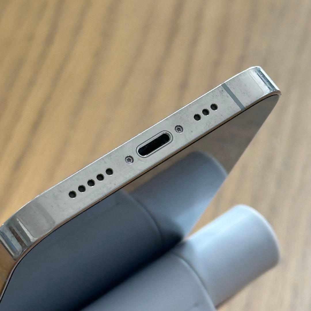 【SIMフリー】 iPhone 12 Pro シルバー 256GB 初期化済み
