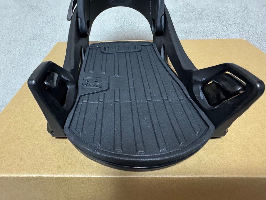 BURTON Step On GENESIS バートン ステップオン ジェネシス