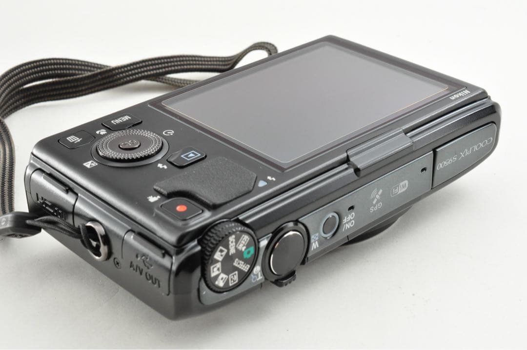美品　Nikon COOLPIX S9500 ニコン クールピクス　ブラック