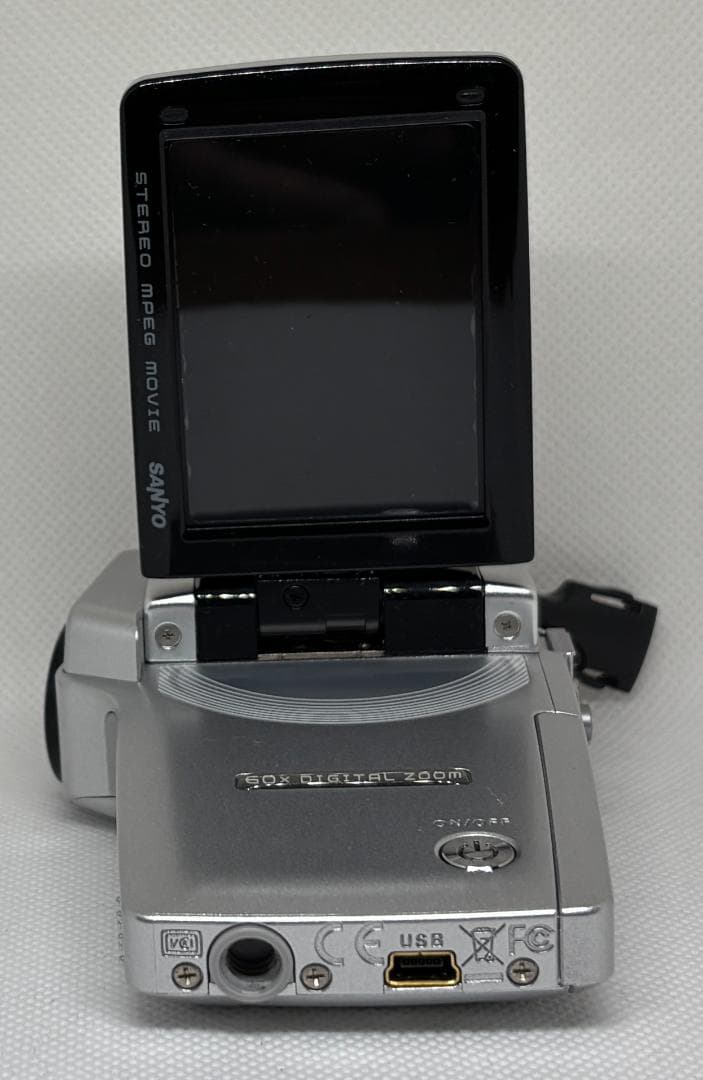 デジタルムービーカメラ SANYO DMX-CG6型