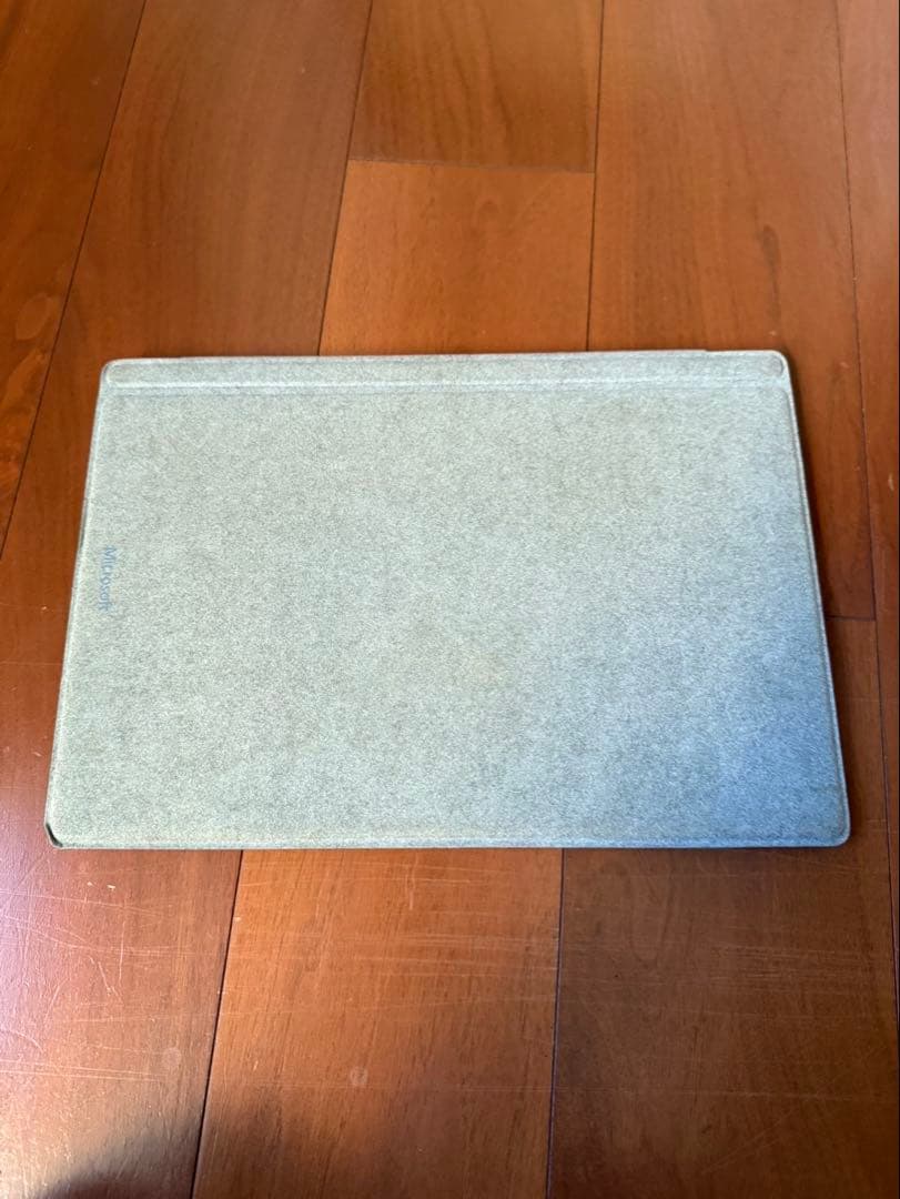 2020年 Microsoft Surface Pro 7 i7 Office