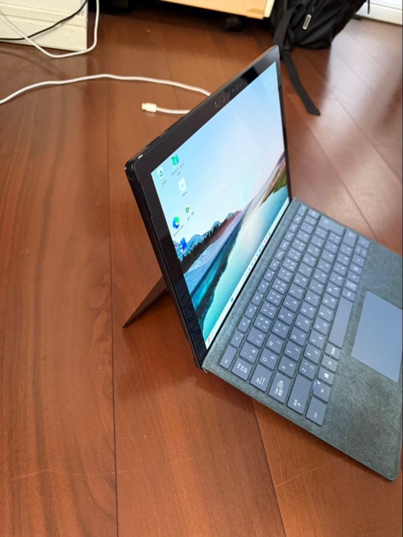 2020年 Microsoft Surface Pro 7 i7 Office