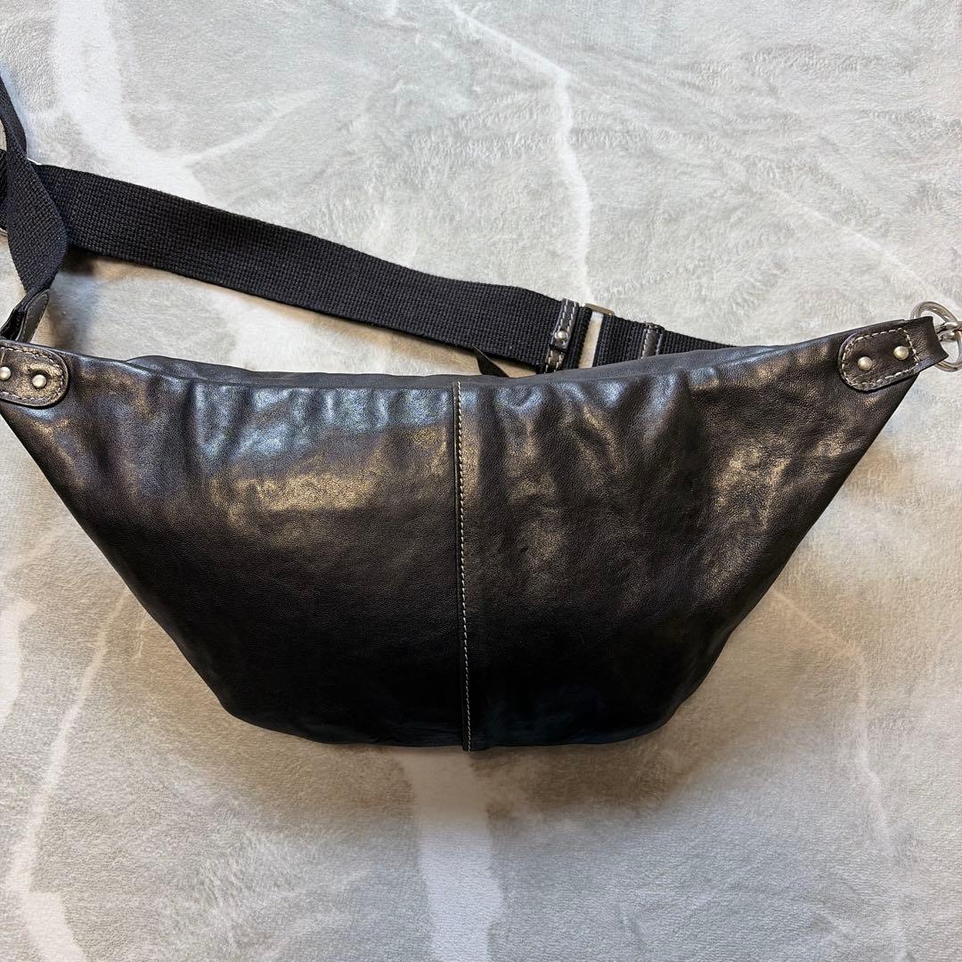 【希少】東洋エンタープライズ カーフレザー ボディバッグ スタッズ ブラック