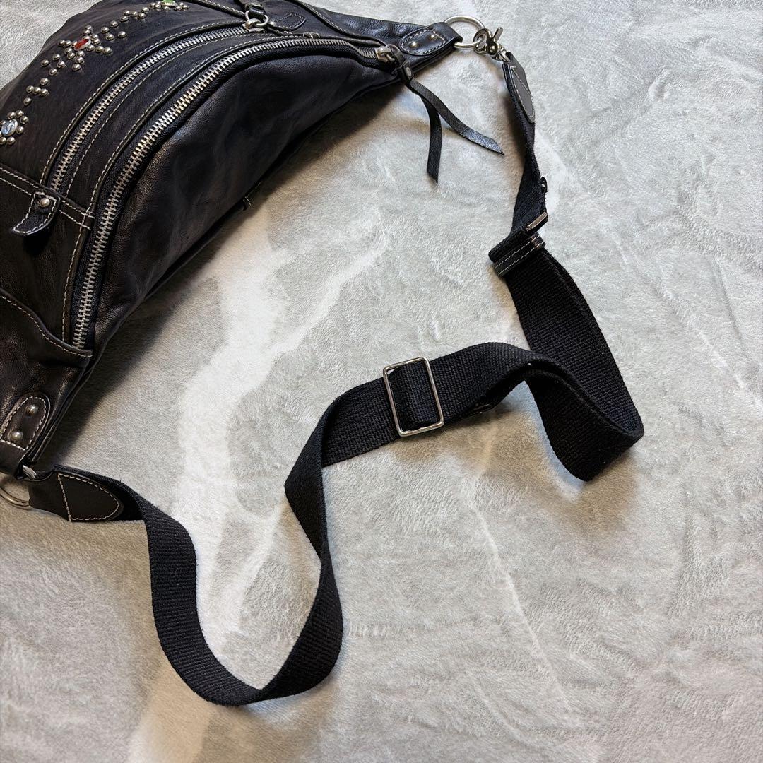 【希少】東洋エンタープライズ カーフレザー ボディバッグ スタッズ ブラック