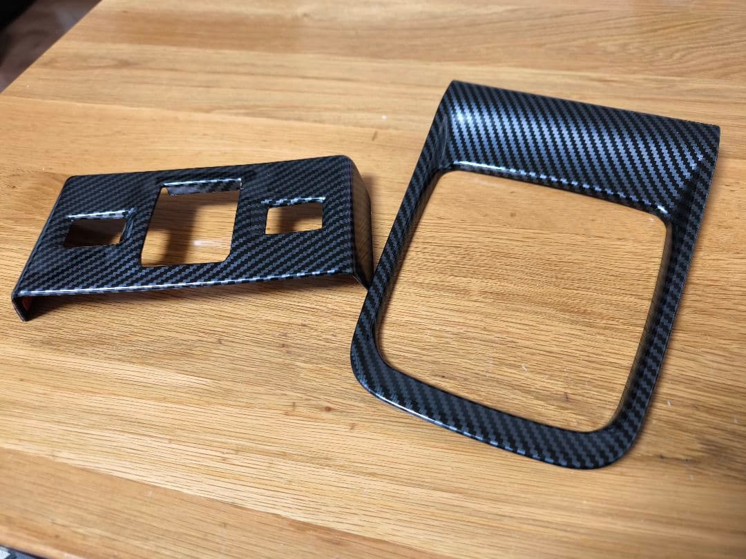 WRXS4（VAG）レヴォーグ（VM）カーボン調　シフト＆パーキングパネルセット