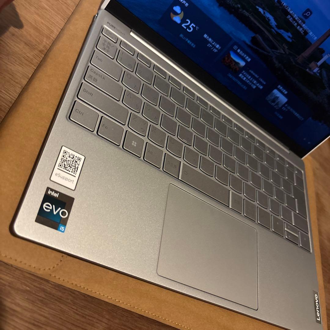 Lenovo Yoga 13.3インチ ノートPC 本体