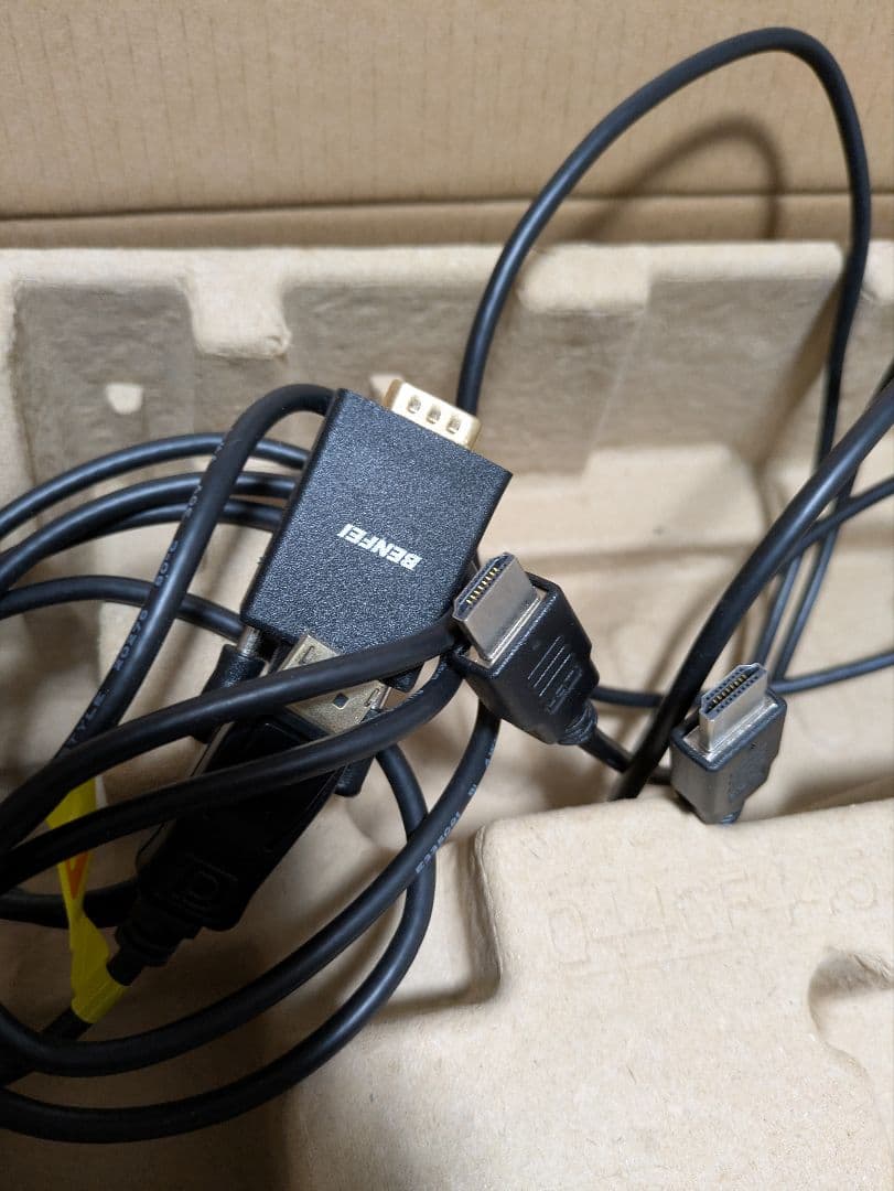 Philips 27E1N8900/11 OLED UHDモニター 27インチ